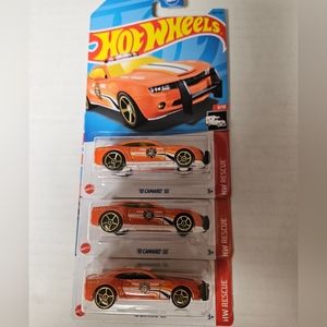 Hot Wheels '10 Camero SS Orange Bundle‎